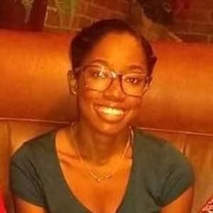 Meet your Posher, Anissa